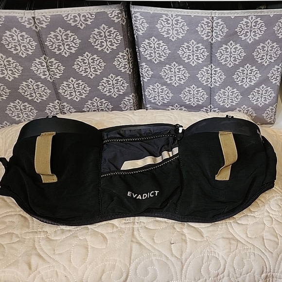 Evadict Black and Tan Running Belt - Picture 1 of 14